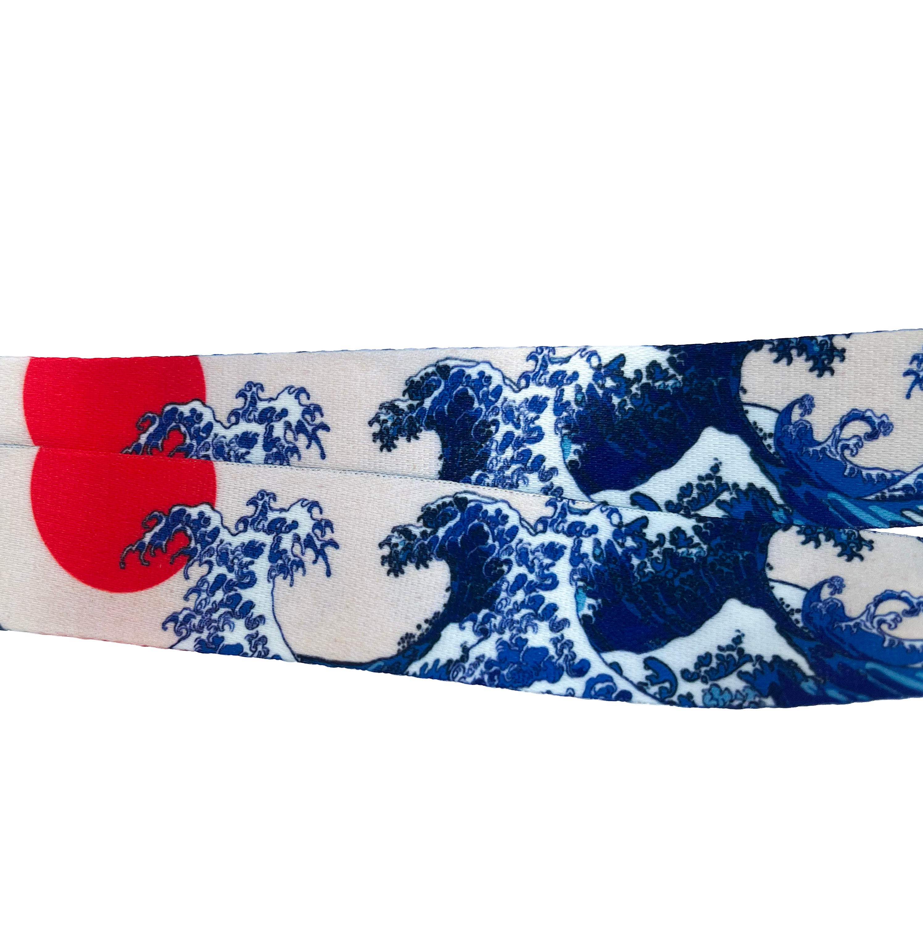 Lanière de cou pour téléphone, clés ou carte de transport avec attache motif la vague de Kanagawa et soleil rouge
