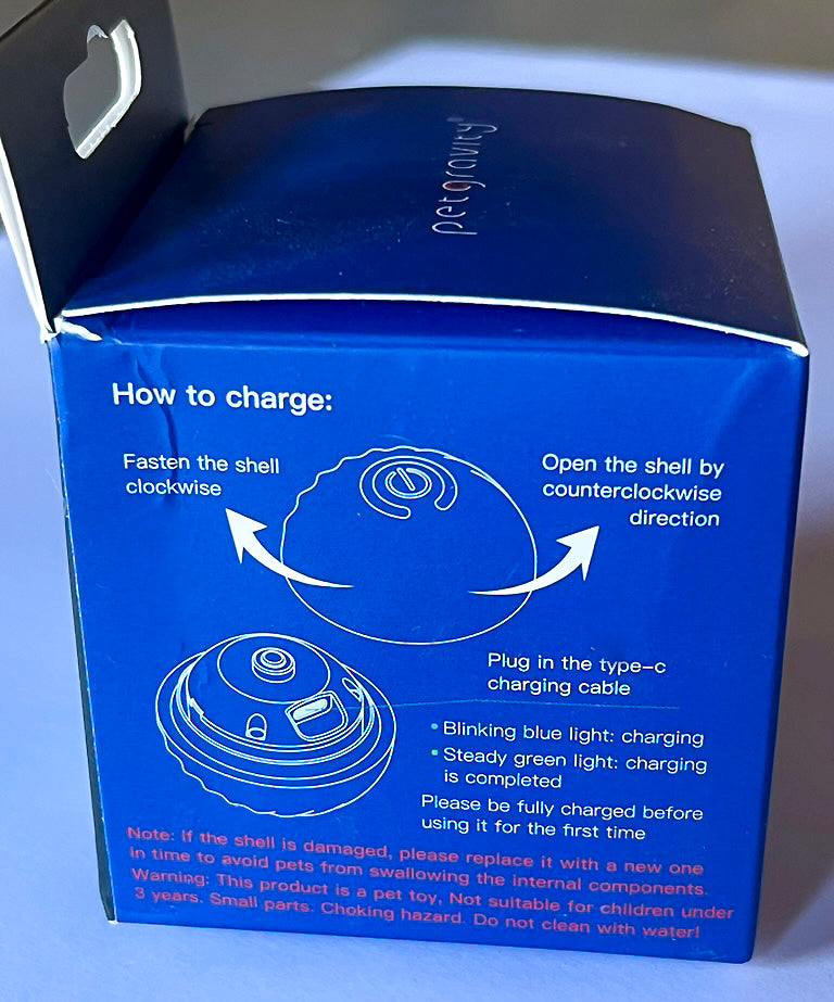 Balle sauteuse interactive bleue 5,6cm de diamètre pour chien, fourni avec batterie rechargeable intégrée et chargeur USB
